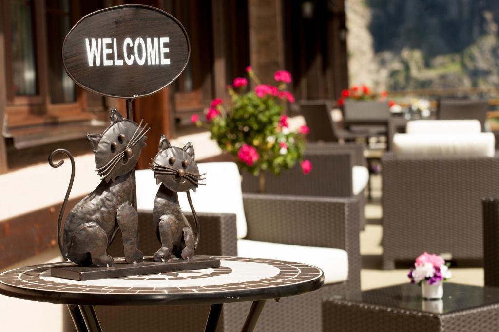 Hotel Aux Mille Etoiles Salvan Zewnętrze zdjęcie