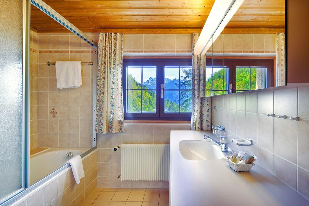Hotel Aux Mille Etoiles Salvan Zewnętrze zdjęcie