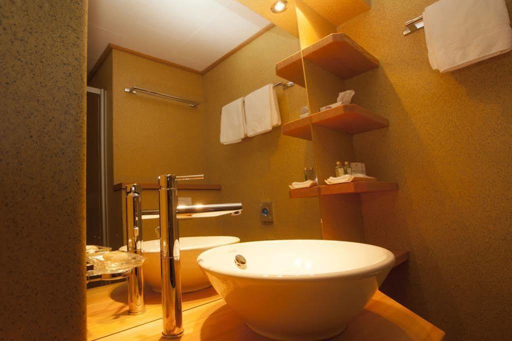 Hotel Aux Mille Etoiles Salvan Zewnętrze zdjęcie